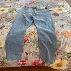 Girlfriend high waisted skinny Jean